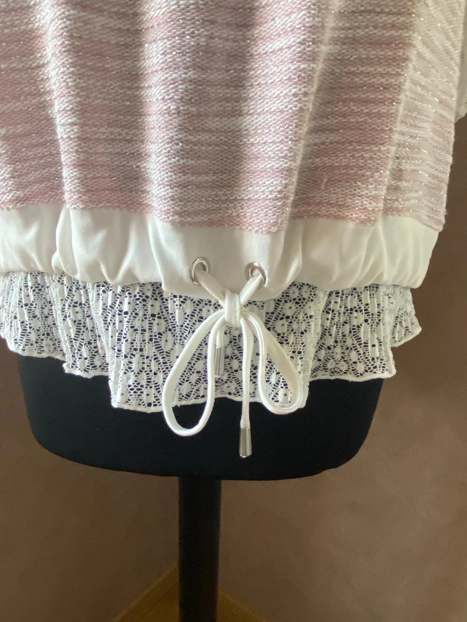 Blusa de doble tejido rosa pálido & blanco BRÉAL T38 – Encaje – photo 4